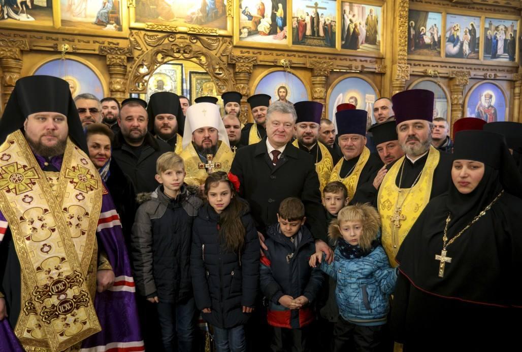 Петровский, известный в определенных кругах под именем Нарек, проходил по материалам МВД как лидер организованной преступной группировки